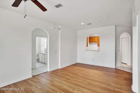 7801 Point Meadows Drive #7308, Jacksonville FL - photo 8 of 27