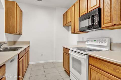 7801 Point Meadows Drive #7308, Jacksonville FL - photo 12 of 27