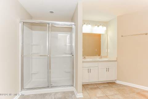 12223 Crossfield Drive, Jacksonville FL - photo 10 of 21