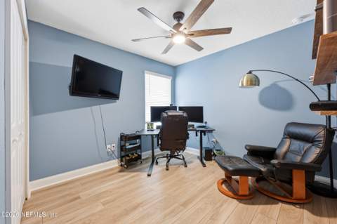 13201 Holsinger Boulevard, Jacksonville FL - photo 19 of 33
