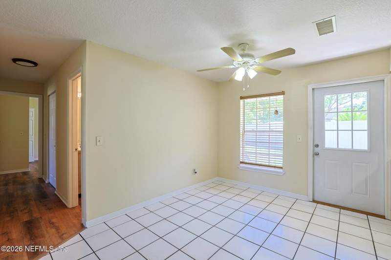 3 bedroom Single Family Residence at 461 Melrose Court, Green Cove Heights, Green Cove Springs — photo 3