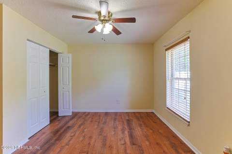 461 Melrose Court, Green Cove Springs FL - photo 10 of 19