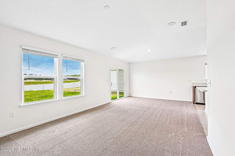 3 bedroom Single Family Residence at 8345 Hawkes Meadow Drive, Hawkes Meadow, Jacksonville — photo 4