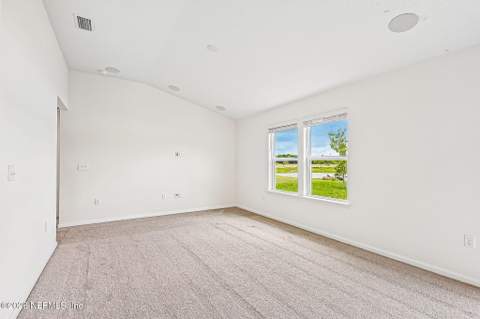 8345 Hawkes Meadow Drive, Jacksonville FL - photo 6 of 26
