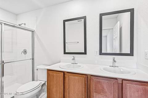 8345 Hawkes Meadow Drive, Jacksonville FL - photo 21 of 26