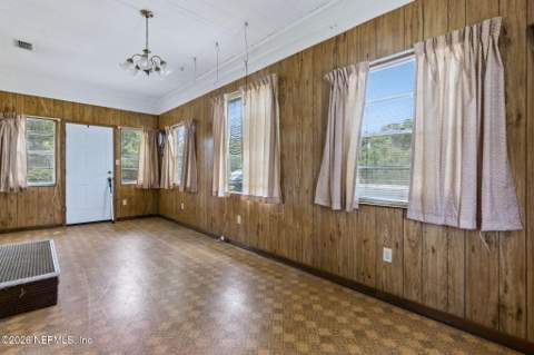 1826 Faye Road, Jacksonville FL - photo 10 of 74