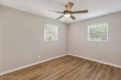 4313 Harbor View Drive, Jacksonville FL - photo 16 of 27