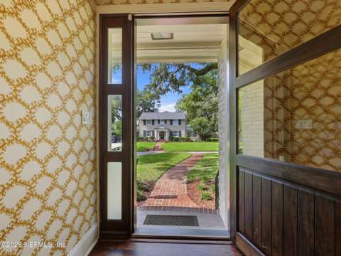 943 Brookwood Road, Jacksonville FL - photo 8 of 70