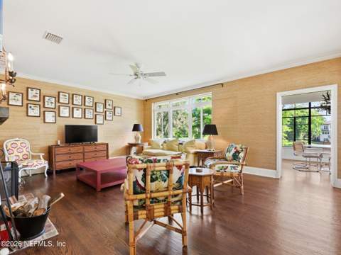 943 Brookwood Road, Jacksonville FL - photo 11 of 70