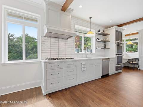 943 Brookwood Road, Jacksonville FL - photo 15 of 70