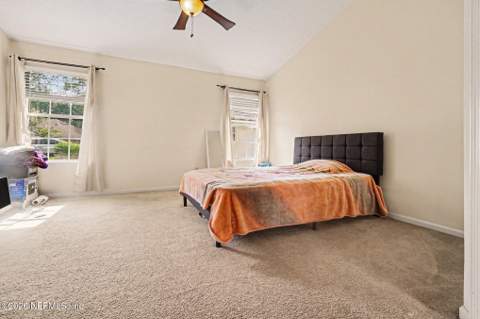 5325 Lake Gardens Lane, Jacksonville FL - photo 12 of 27