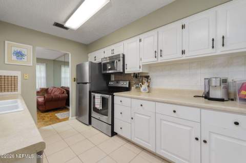 109 Cody Drive, Satsuma FL - photo 6 of 29