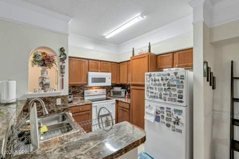 8550 Touchton Road #524, Jacksonville FL - photo 8 of 22