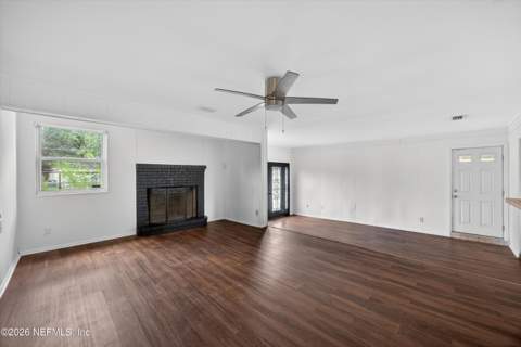 3842 Winton Drive, Jacksonville FL - photo 13 of 44