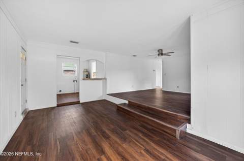 3842 Winton Drive, Jacksonville FL - photo 10 of 44