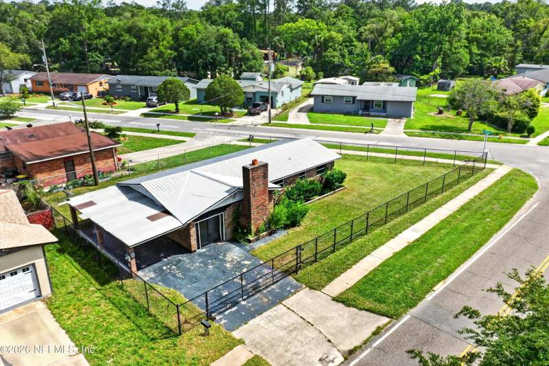 3 bedroom Single Family Residence at 3842 Winton Drive, Moncrief Gardens, Jacksonville — photo 3