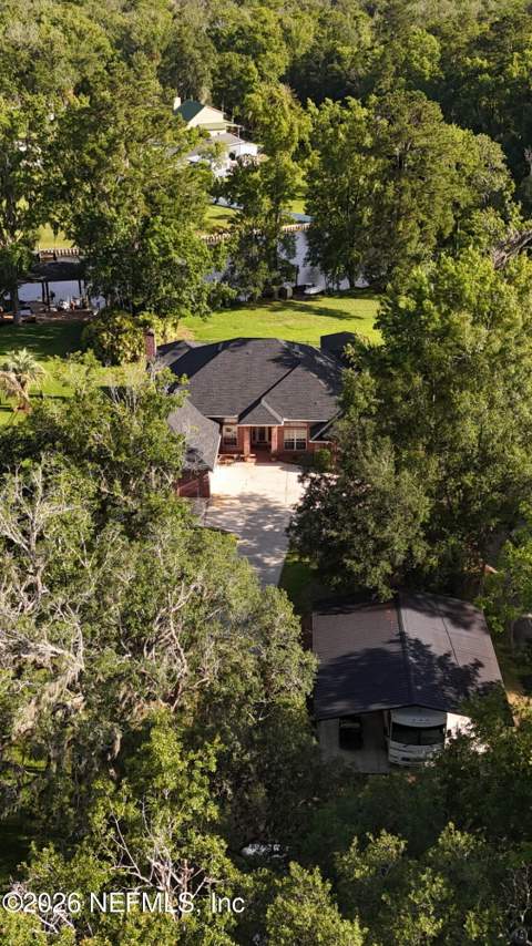 1816 Oak Park Circle, Green Cove Springs FL - photo 6 of 64