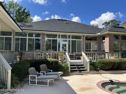 1816 Oak Park Circle, Green Cove Springs FL - photo 19 of 64