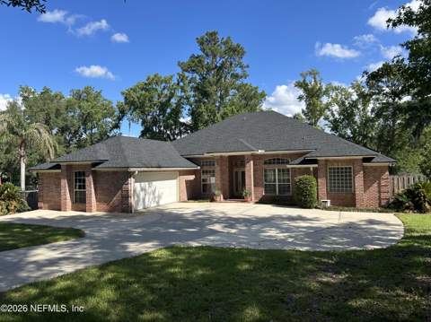 1816 Oak Park Circle, Green Cove Springs FL - photo 12 of 64