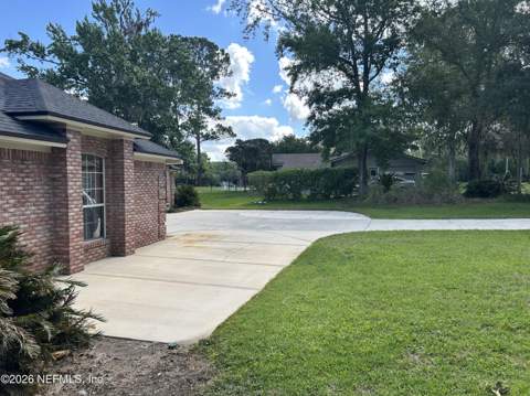 1816 Oak Park Circle, Green Cove Springs FL - photo 16 of 64
