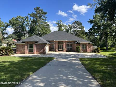 1816 Oak Park Circle, Green Cove Springs FL - photo 11 of 64