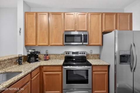 6078 Bartram Village Drive, Jacksonville FL - photo 15 of 75