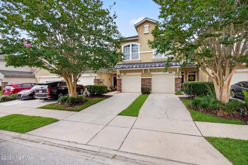 3 bedroom Townhouse at 6078 Bartram Village Drive, Bartram Springs, Jacksonville — photo 3
