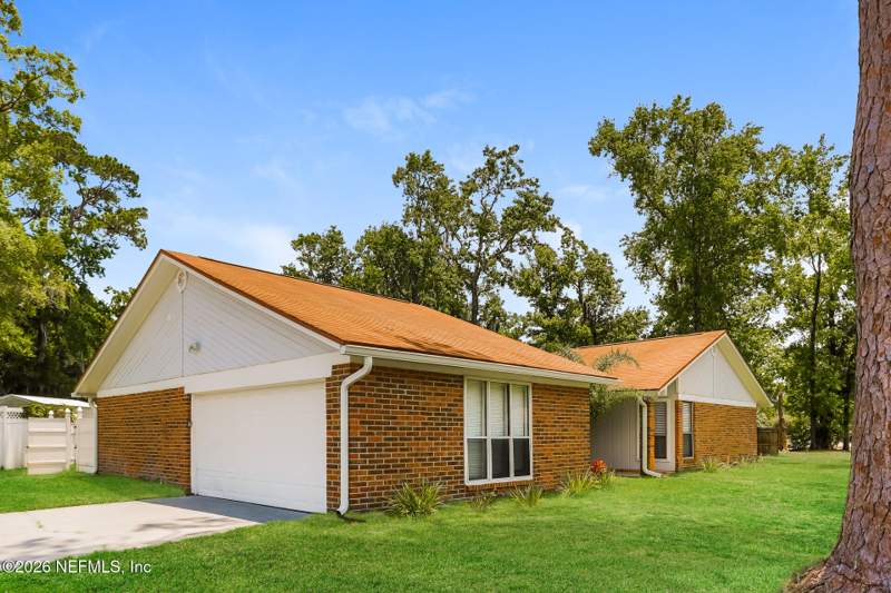 3 bedroom Single Family Residence at 1527 St Francis Drive, Bellair, Orange Park — photo 2