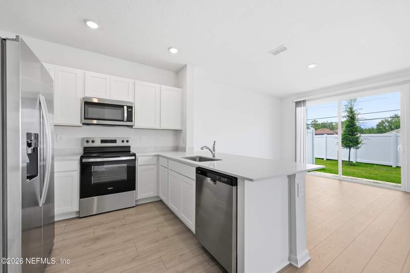 3 bedroom Townhouse at 1460 S Jeremiah Street, The Landing at Branan Field, Middleburg — photo 3