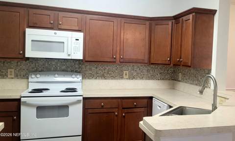 10000 Gate Parkway #512, Jacksonville FL - photo 7 of 29