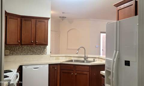 10000 Gate Parkway #512, Jacksonville FL - photo 8 of 29