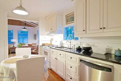 803 San Fernando Street, Fernandina Beach FL - photo 10 of 22