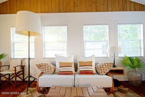 2 bedroom Single Family Residence at 803 San Fernando Street, Old Town, Fernandina Beach — photo 4