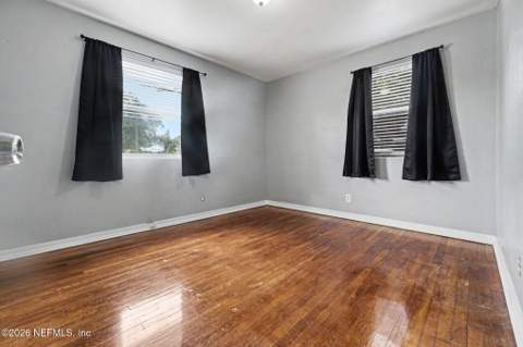 4819 Homecrest Circle, Jacksonville FL - photo 7 of 16