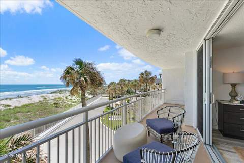 1601 Ocean Drive #205, Jacksonville Beach FL - photo 22 of 35