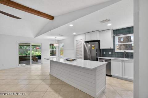 1031 24th Street, Jacksonville Beach FL - photo 11 of 53
