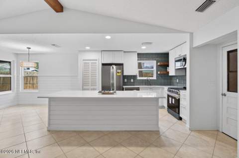 1031 24th Street, Jacksonville Beach FL - photo 13 of 53