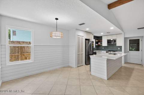 1031 24th Street, Jacksonville Beach FL - photo 15 of 53