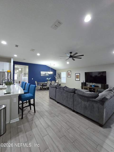 3196 Little Kern Lane, Jacksonville FL - photo 9 of 25