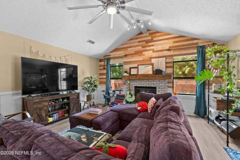 2096 Allison Court, Middleburg FL - photo 16 of 47