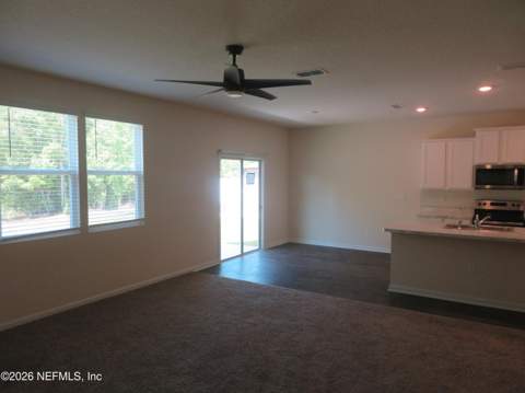 2482 Oak Stream Drive, Green Cove Springs FL - photo 11 of 44