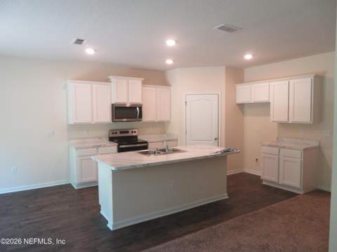 2482 Oak Stream Drive, Green Cove Springs FL - photo 8 of 44