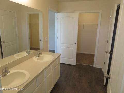 2482 Oak Stream Drive, Green Cove Springs FL - photo 20 of 44