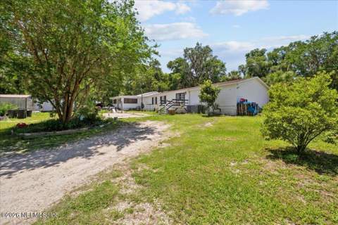 4065 Silver Lake Drive, Palatka FL - photo 6 of 42