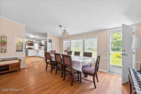 4065 Silver Lake Drive, Palatka FL - photo 13 of 42