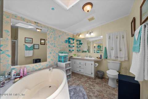 4065 Silver Lake Drive, Palatka FL - photo 20 of 42