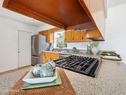 200 Mango Drive, Palatka FL - photo 16 of 46