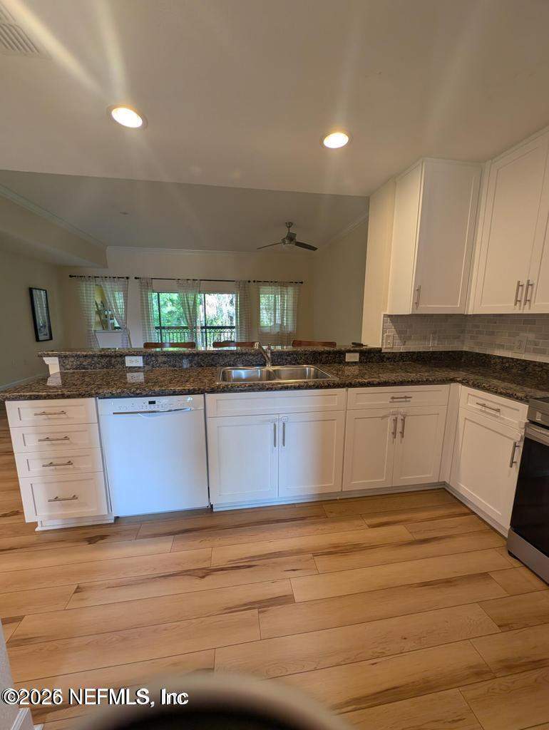 2 bedroom Condominium at 9745 Touchton Road #2327, Il Villagio, Jacksonville — photo 3