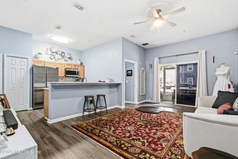 6069 Maggies Circle #103, Jacksonville FL - photo 23 of 29