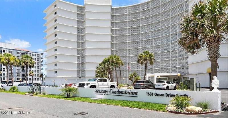 2 bedroom Condominium at 1601 Ocean Drive #205, Seascape Condo, Jacksonville Beach — photo 2
